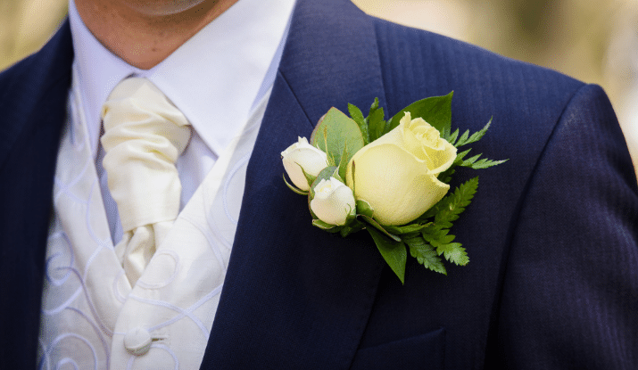 Cream Buttonholes 