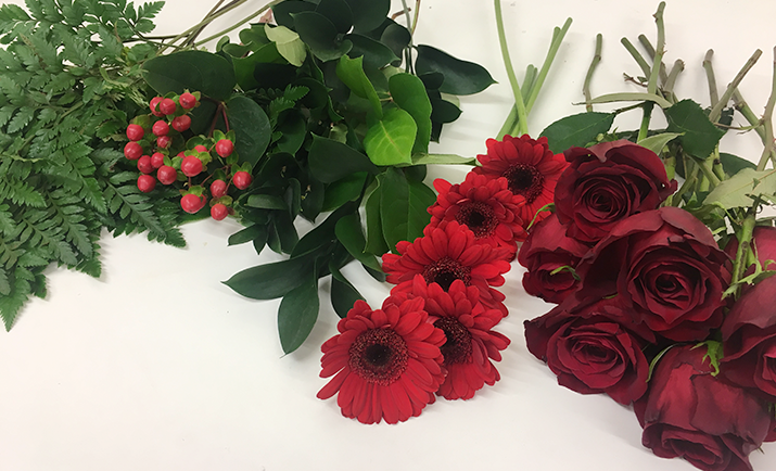 Condition and prepare the flowers of choice before you start working with them. Ensure you cut, remove any necessary foliage and allow the flowers to have a good drink for at least 2/3 hours before arranging, preferably overnight.