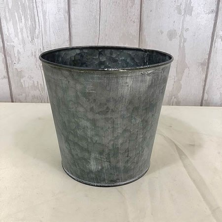 Antique Zinc Pot with Whitewash 19cm 