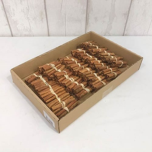 Cinnamon Bundles x 50 (8cm)