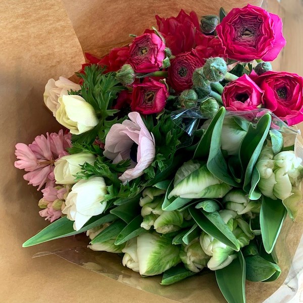 The Spring Collection Flower Box Wholesale Flowers Direct UK