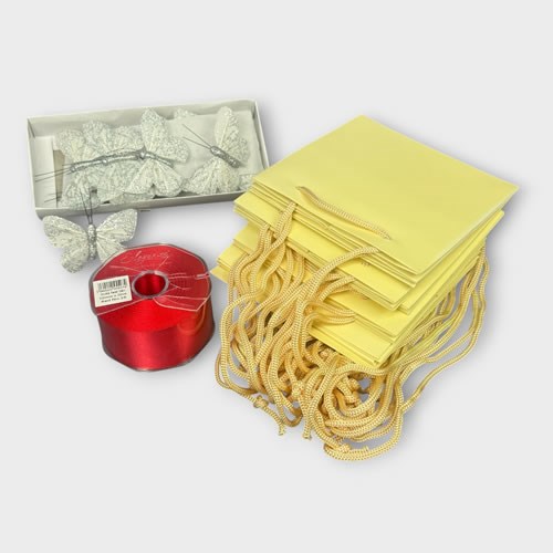 Clearance Item - Assorted Floristry Acessories